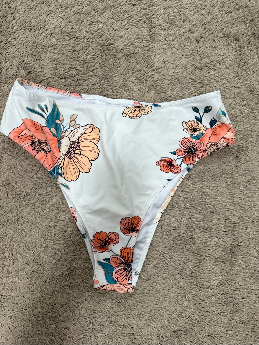 Cupshe White Swimwear Tag Detail - XL